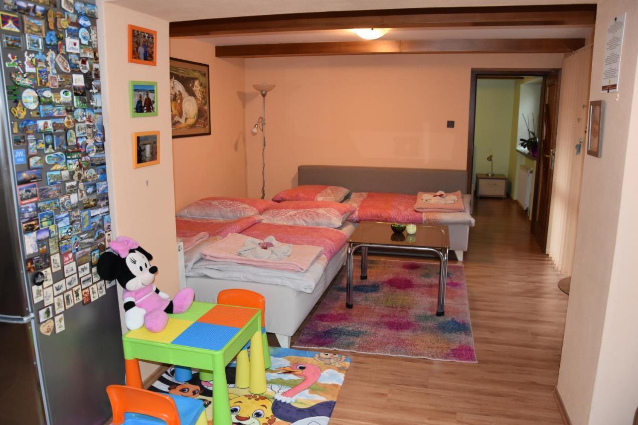 Dafinka Apartman Besztercebánya Kültér fotó