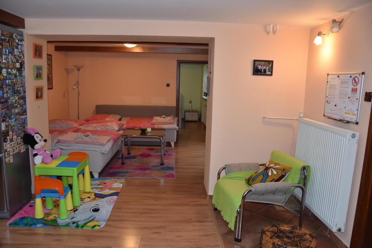 Dafinka Apartman Besztercebánya Kültér fotó