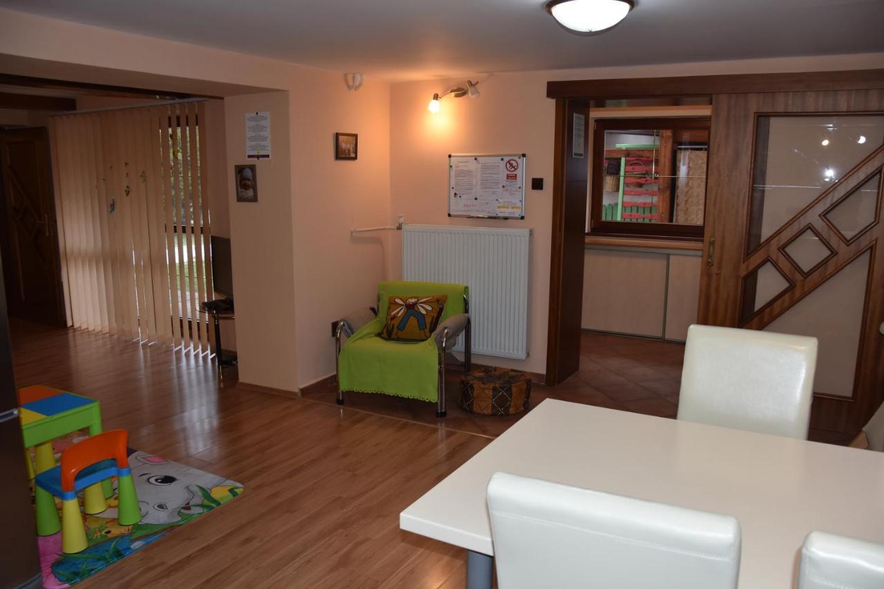 Dafinka Apartman Besztercebánya Kültér fotó