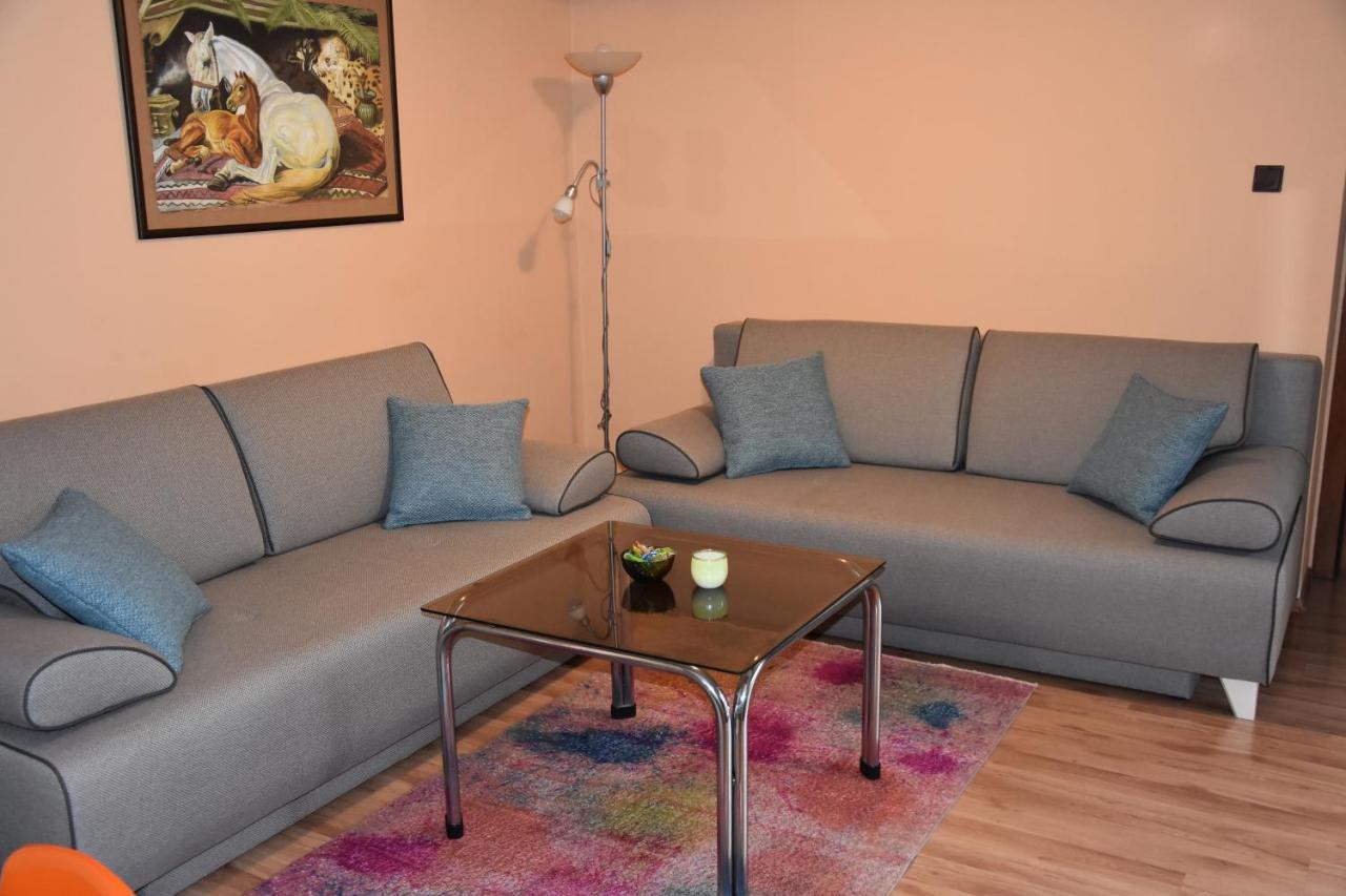 Dafinka Apartman Besztercebánya Kültér fotó
