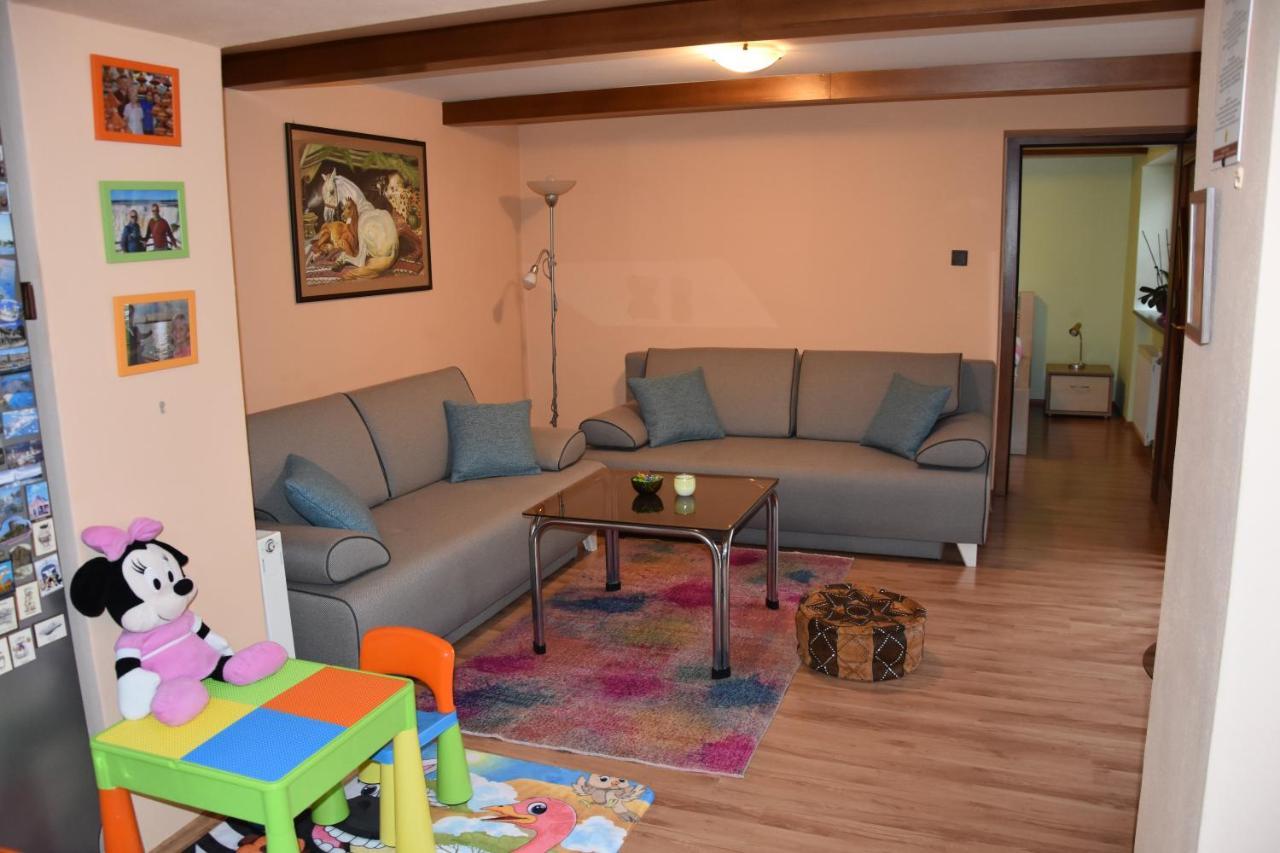 Dafinka Apartman Besztercebánya Kültér fotó