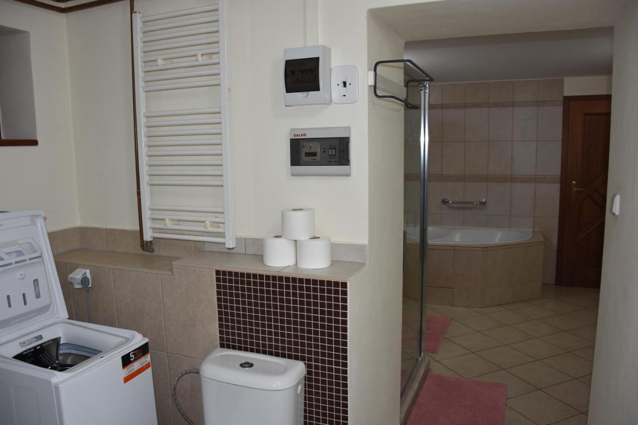 Dafinka Apartman Besztercebánya Kültér fotó