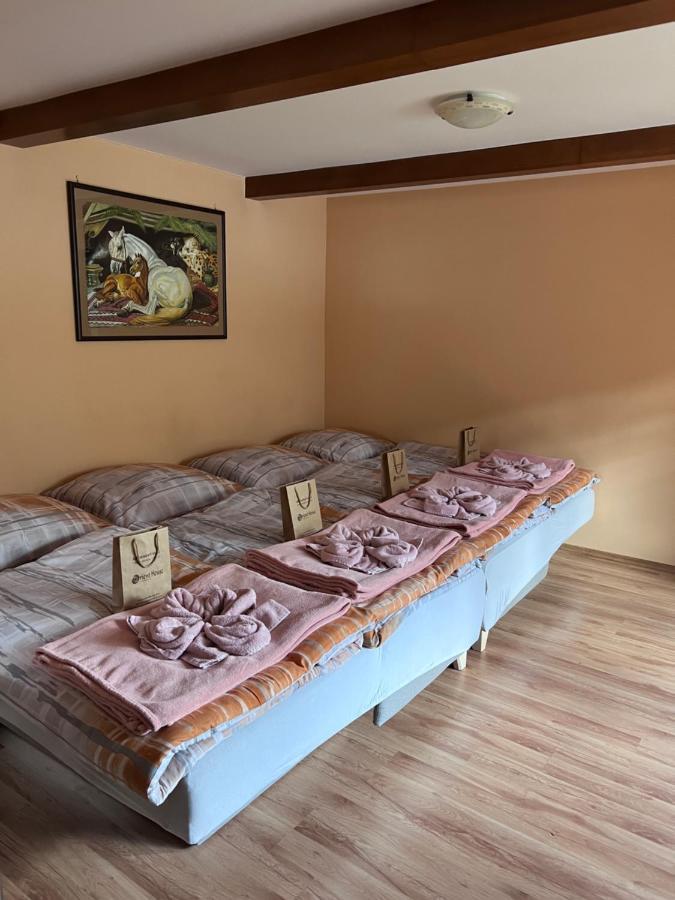 Dafinka Apartman Besztercebánya Kültér fotó